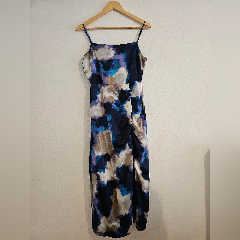 Midi dress